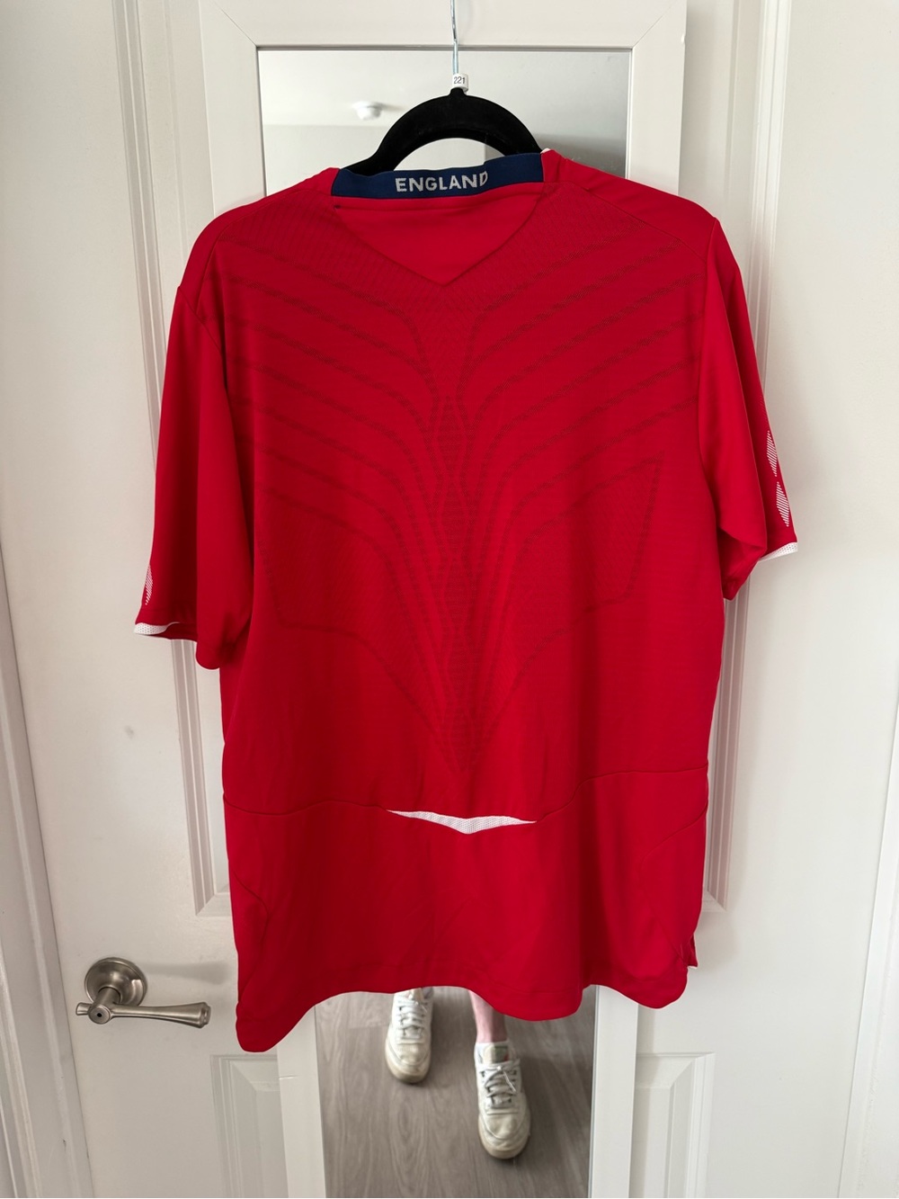 Umbro England 2008 Away Soccer Jersey Red Three Lions Men’s Large - Picture 6 of 6